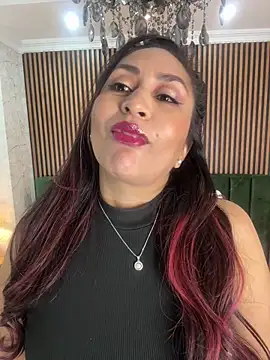 MonicaMoret online show from 13, 3, 2026