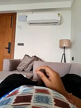 Snapshot of 143n143143 chatting on 20, 11, 2025 143n143143 online show from 20, 11, 2025