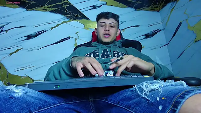 Kevin22 222 online show from 9, 2, 2025