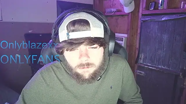 Snapshot of OnlyBlazexx chatting on 6, 2, 2026 OnlyBlazexx online show from 6, 2, 2026