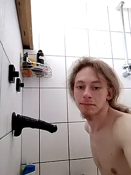 Snapshot of Dudetime chatting on 8, 3, 2025 Dudetime online show from 8, 3, 2025