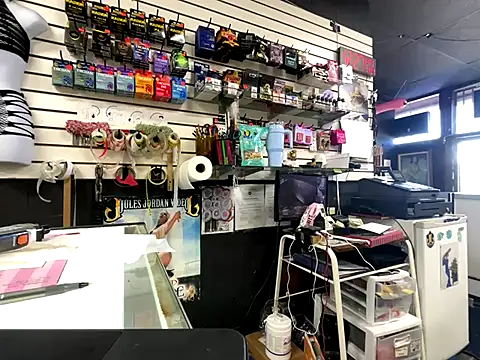 Snapshot of RawRyder8 chatting on 21, 11, 2025 RawRyder8 online show from 21, 11, 2025