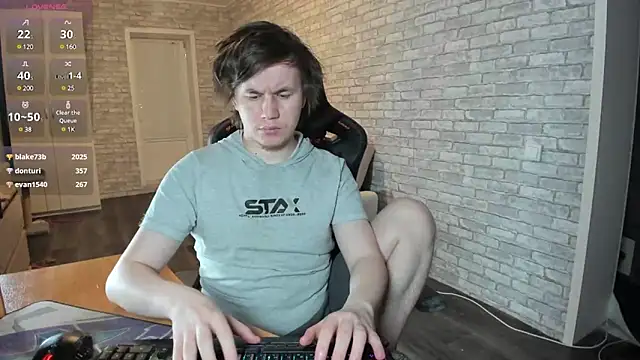 iliaskrislove online show from 4, 3, 2025