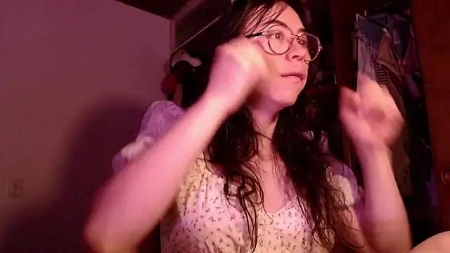 emily pearl  online show from 19, 1, 2026