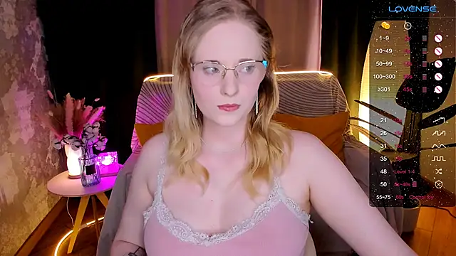 Aemilia  online show from 1, 2, 2026