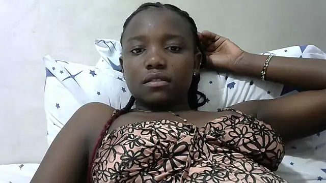 Latiffagodess online show from 8, 10, 2025