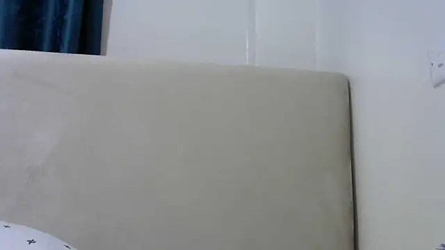 Latiffagodess online show from 23, 10, 2025