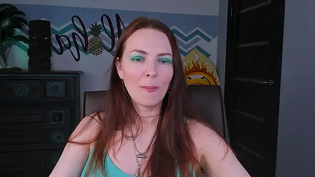 Snapshot of VandaRossi chatting on 19, 2, 2025 VandaRossi online show from 19, 2, 2025
