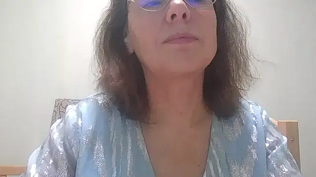 Snapshot of HollyJewel chatting on 13, 11, 2025 HollyJewel online show from 13, 11, 2025