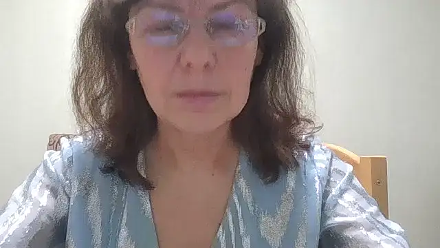 HollyJewel online show from 26, 2, 2026