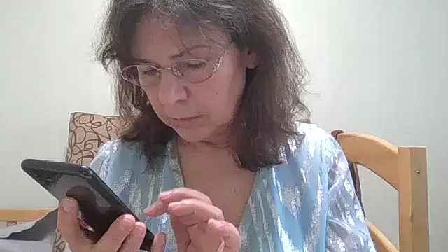 HollyJewel online show from 27, 2, 2026