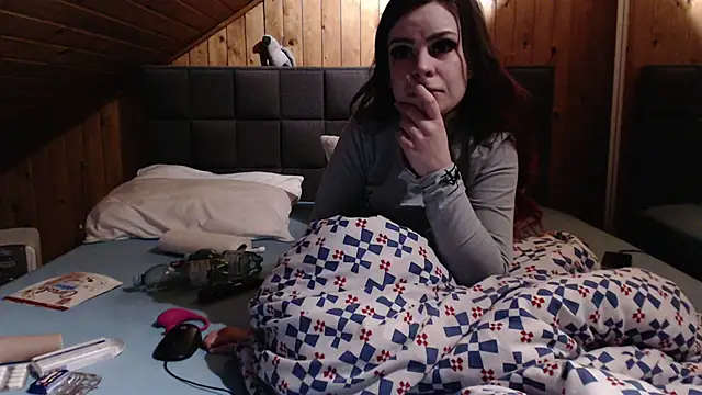 BoeseMoni1998 online show from 28, 1, 2025