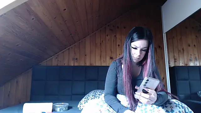 BoeseMoni1998 online show from 18, 11, 2025