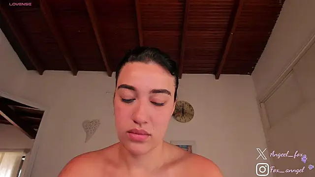 Snapshot of angeel_fox chatting on 29, 12, 2024 angeel fox online show from 29, 12, 2024