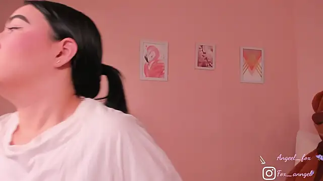 Snapshot of angeel_fox chatting on 30, 9, 2025 angeel fox online show from 30, 9, 2025