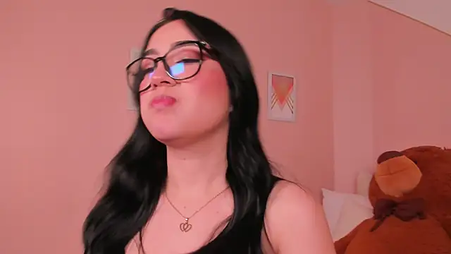 Snapshot of angeel_fox chatting on 20, 11, 2025 angeel fox online show from 20, 11, 2025