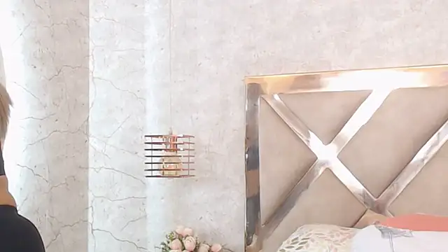 JoannaStanford online show from 22, 12, 2024