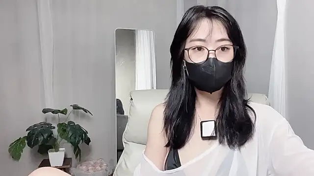 Snapshot of _minji_bae chatting on 14, 10, 2025 minji bae online show from 14, 10, 2025