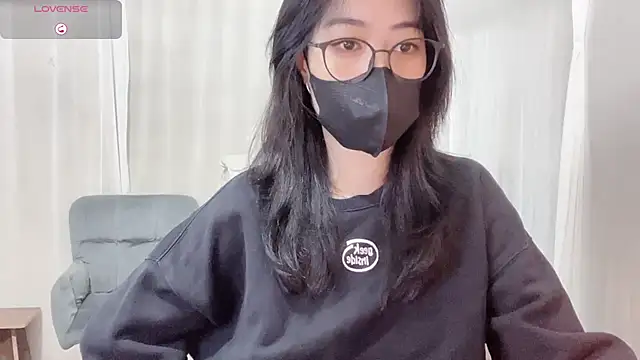 Snapshot of _minji_bae chatting on 26, 10, 2025 minji bae online show from 26, 10, 2025