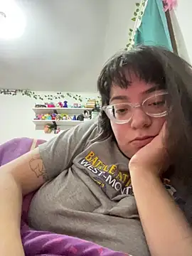 Snapshot of indiegirl666 chatting on 28, 10, 2025 indiegirl666 online show from 28, 10, 2025