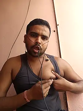 MeFeellove online show from 7, 11, 2025