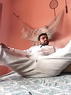 MeFeellove online show from 14, 11, 2025