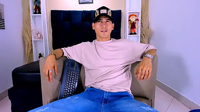 Jhonn Rhyss online show from 17, 10, 2025