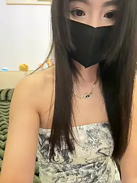 Snapshot of FeiFei-babe chatting on 6, 3, 2025 FeiFei-babe online show from 6, 3, 2025