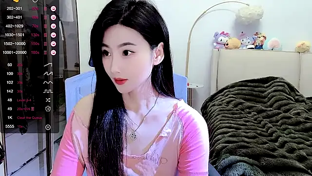 Snapshot of FeiFei-babe chatting on 12, 3, 2025 FeiFei-babe online show from 12, 3, 2025
