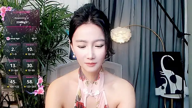 Snapshot of FeiFei-babe chatting on 4, 11, 2025 FeiFei-babe online show from 4, 11, 2025