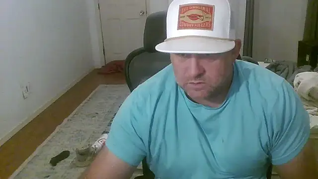 Snapshot of poundyouout69 chatting on 3, 2, 2025 poundyouout69 online show from 3, 2, 2025