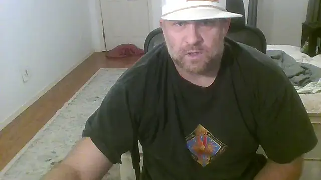 Snapshot of poundyouout69 chatting on 15, 2, 2025 poundyouout69 online show from 15, 2, 2025