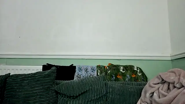 Bustycurves online show from 15, 3, 2025