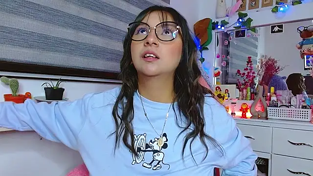 Snapshot of Littlerouse_ chatting on 25, 1, 2025 Littlerouse online show from 25, 1, 2025