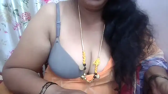 Snapshot of Janavi-janu chatting on 13, 9, 2025 Janavi-janu online show from 13, 9, 2025