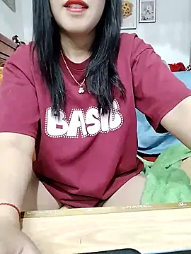 cream1299 online show from 5, 2, 2025