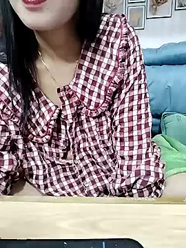 cream1299 online show from 19, 2, 2025