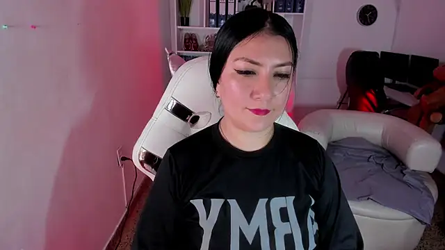 katya nt online show from 18, 11, 2025