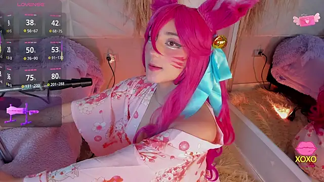 miia  baker online show from 14, 11, 2025