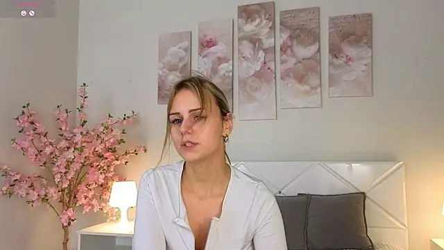 Wendy D0ll online show from 22, 2, 2025