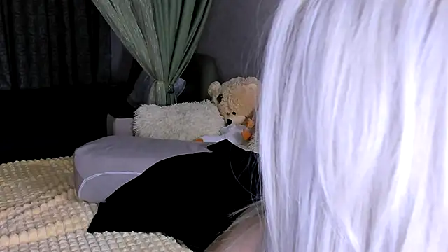 Sweeet Barbie online show from 27, 11, 2025