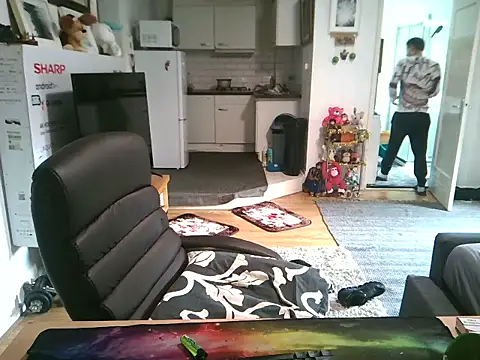 mihaimichael online show from 21, 10, 2025