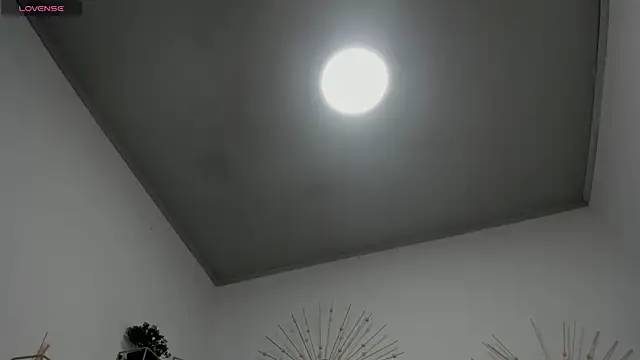 Snapshot of Miah_BigBoobs chatting on 22, 10, 2025 Miah BigBoobs online show from 22, 10, 2025