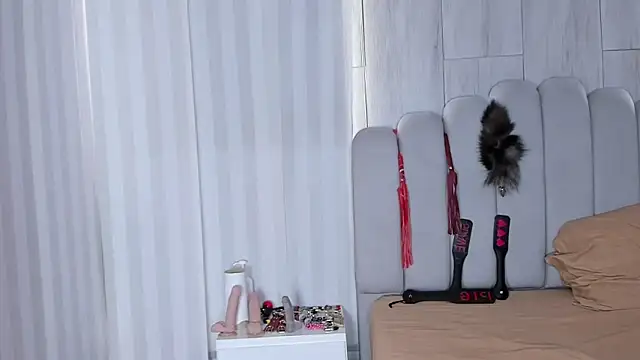 mileyerikson online show from 20, 10, 2025