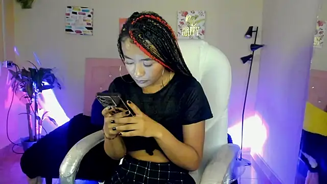keyla roberts777 online show from 4, 12, 2024