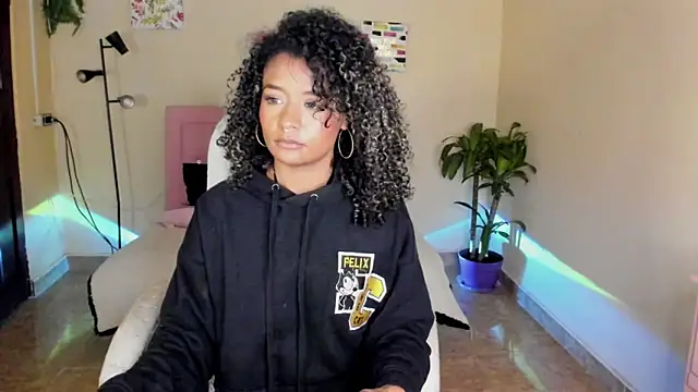 keyla roberts777 online show from 26, 1, 2025