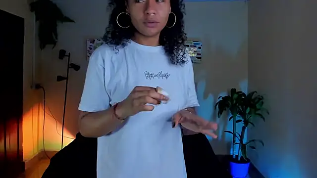 keyla roberts777 online show from 29, 1, 2025