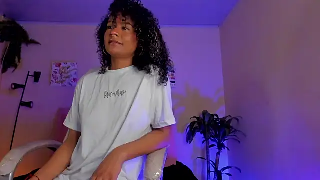 keyla roberts777 online show from 13, 2, 2025