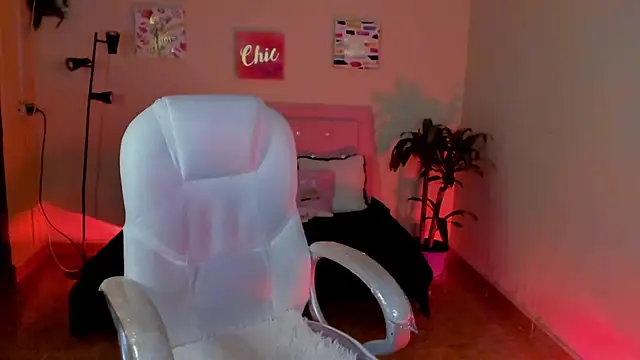 keyla roberts777 online show from 15, 2, 2025