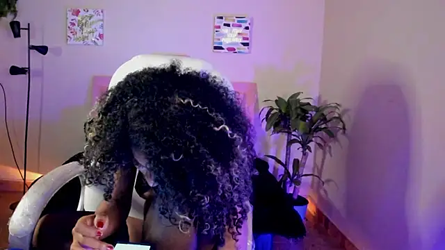 keyla roberts777 online show from 6, 3, 2025